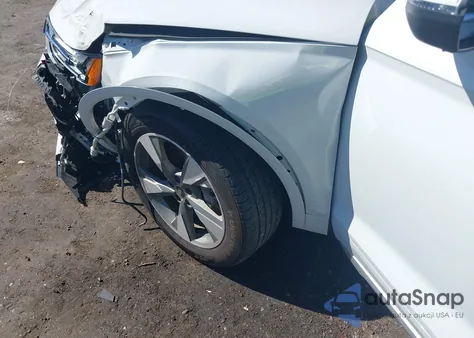 2024 Audi Q5 Premium 40 Tfsi Quattro S Tronic из США, поврежденный, VIN WA1ABAFY5R2090291